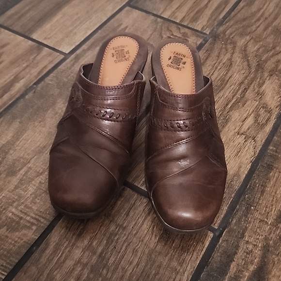 Earth Origins Shoes - Earth Origins Brown Leather Layla Clogs Size 8​​​​